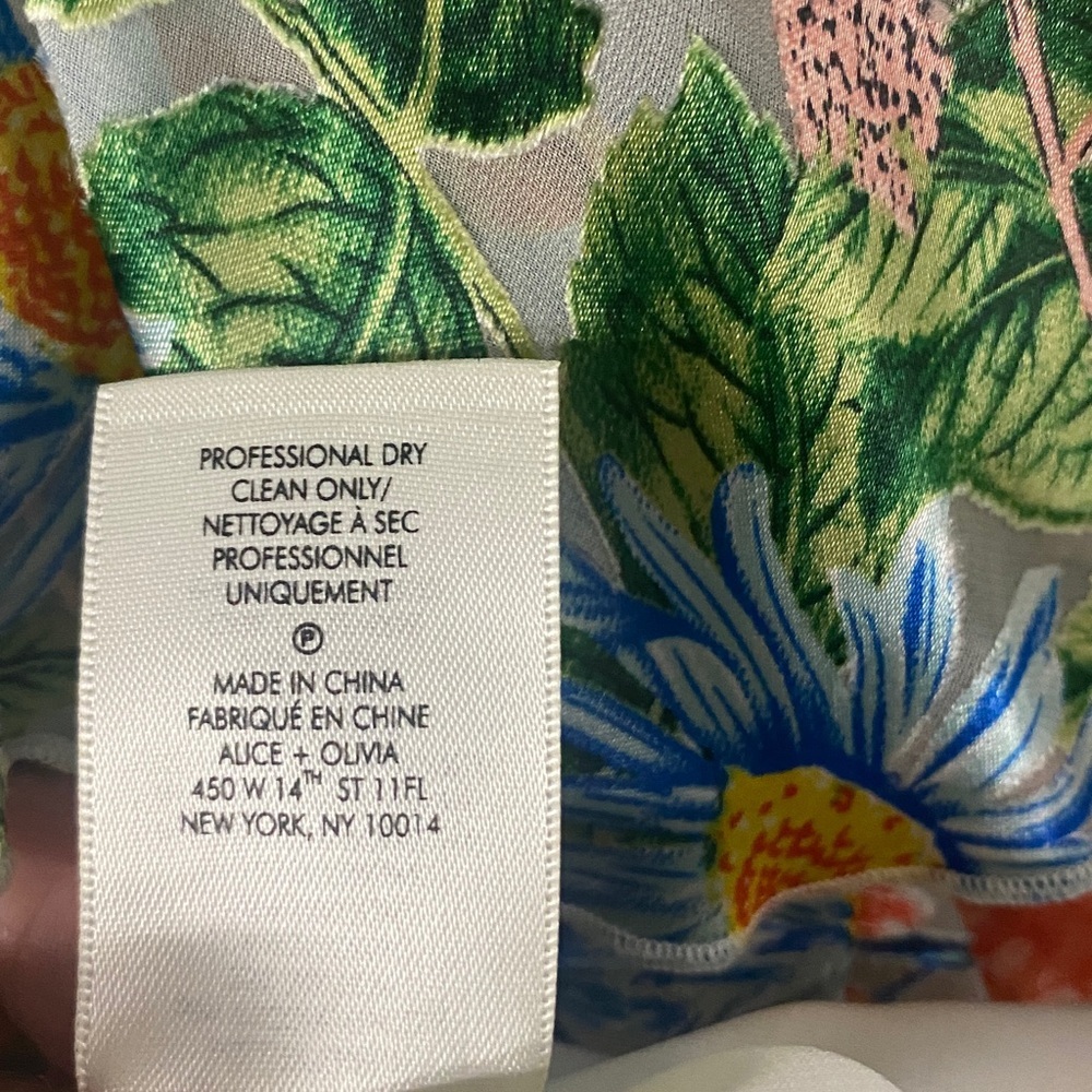 ALICE+OLIVIA MARYLEE SILK BLEND FLORAL OFF THE SHOULDER SEXY FEMININE BLOUSE - Picture 14 of 14